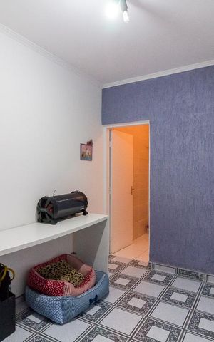 Casa à venda com 385m², 4 quartos e 2 vagasQuarto de serviço