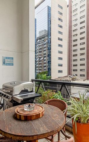 Apartamento à venda com 130m², 1 quarto e 2 vagas Apartamento à venda com 130m², 1 quarto e 2 vagasVaranda