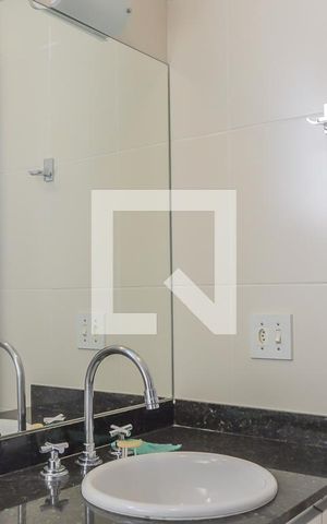 Apartamento para alugar com 104m², 3 quartos e 2 vagas Apartamento para alugar com 104m², 3 quartos e 2 vagasBanheiro