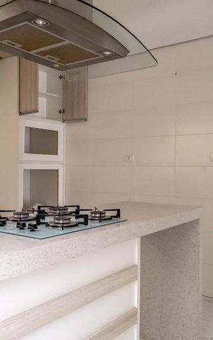 Casa à venda com 120m², 3 quartos e 4 vagas Casa à venda com 120m², 3 quartos e 4 vagasCozinha