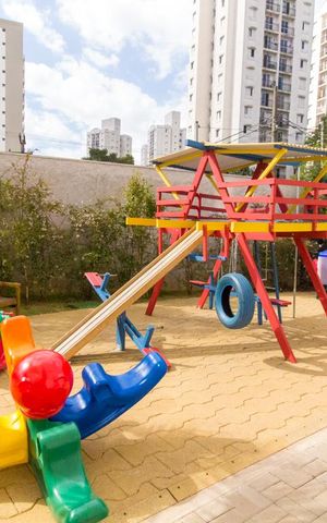 Apartamento à venda com 45m², 2 quartos e 1 vaga Apartamento à venda com 45m², 2 quartos e 1 vagaPlayground