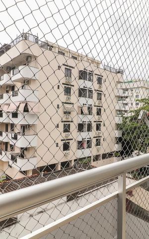Apartamento à venda com 83m², 2 quartos e 1 vaga Apartamento à venda com 83m², 2 quartos e 1 vagaVista da Varanda da Sala