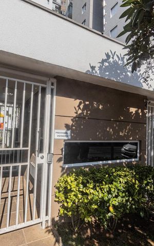 Apartamento para alugar com 46m², 2 quartos e 1 vaga Apartamento para alugar com 46m², 2 quartos e 1 vagaFachada