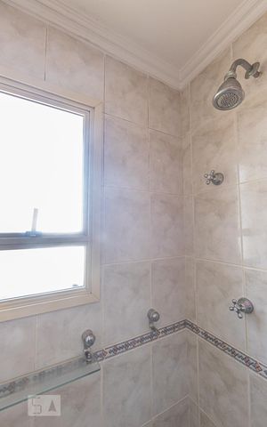 Apartamento à venda com 188m², 3 quartos e 4 vagas Apartamento à venda com 188m², 3 quartos e 4 vagasBanheiro Vista Quarto 3 (Suite)