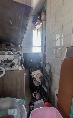 Apartamento à venda com 188m², 3 quartos e 4 vagas Apartamento à venda com 188m², 3 quartos e 4 vagasBanheiro de Serviço
