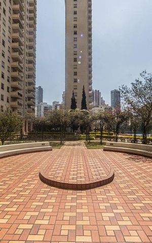 Apartamento à venda com 188m², 3 quartos e 4 vagas Apartamento à venda com 188m², 3 quartos e 4 vagasÁrea comum
