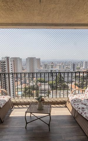 Apartamento à venda com 188m², 3 quartos e 4 vagas Apartamento à venda com 188m², 3 quartos e 4 vagasVaranda Sala