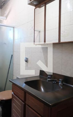 Casa à venda com 180m², 3 quartos e 6 vagasBanheiro da suíte