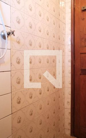 Casa à venda com 180m², 3 quartos e 6 vagasBanheiro Social 2