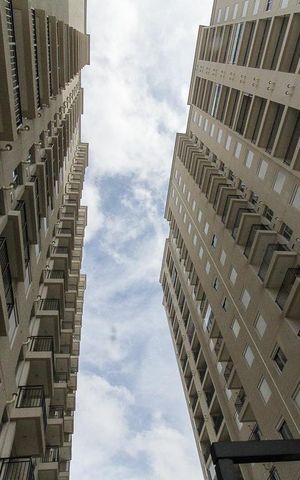 Apartamento à venda com 61m², 2 quartos e 2 vagas Apartamento à venda com 61m², 2 quartos e 2 vagasFachada