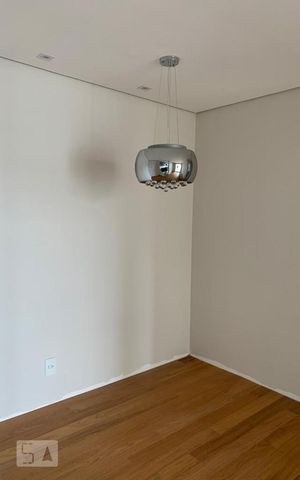 Apartamento à venda com 61m², 2 quartos e 2 vagas Apartamento à venda com 61m², 2 quartos e 2 vagasSala