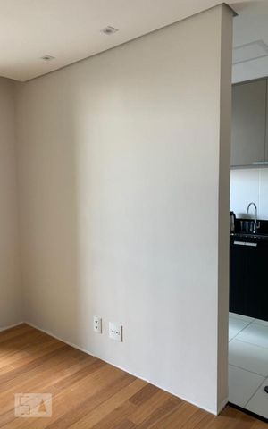 Apartamento à venda com 61m², 2 quartos e 2 vagas Apartamento à venda com 61m², 2 quartos e 2 vagasDetalhe Sala