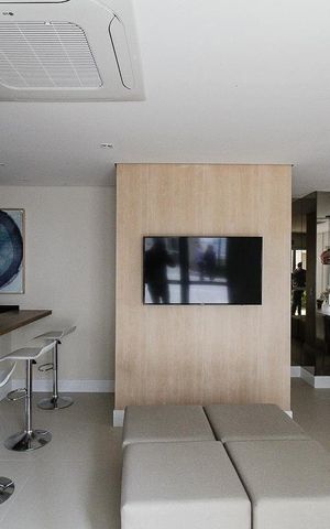 Apartamento à venda com 61m², 2 quartos e 2 vagas Apartamento à venda com 61m², 2 quartos e 2 vagasSalão de Festas