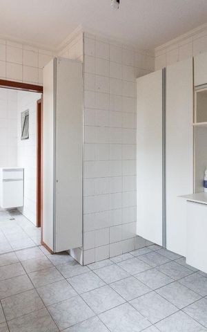 Apartamento para alugar com 90m², 3 quartos e 2 vagasCozinha