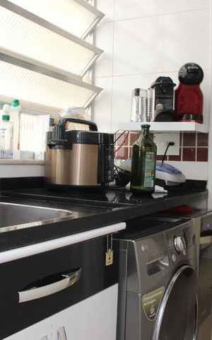 Apartamento à venda com 78m², 2 quartos e 1 vagaarea de serviço