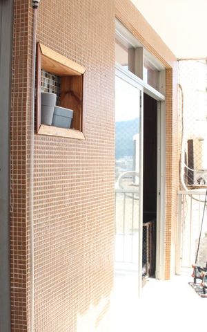Apartamento à venda com 78m², 2 quartos e 1 vagavaranda