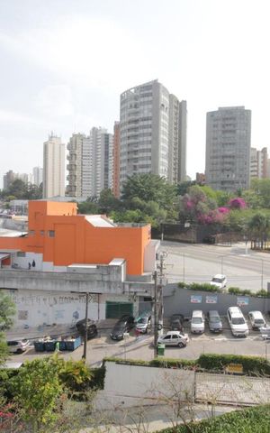 Apartamento para alugar com 380m², 3 quartos e 2 vagasVista da suíte 1