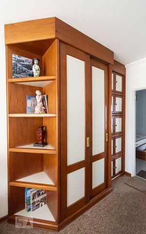 Apartamento à venda com 65m², 1 quarto e 1 vagaSuíte