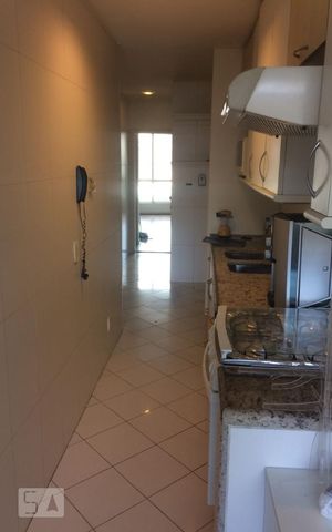 Apartamento para alugar com 125m², 3 quartos e 2 vagas Apartamento para alugar com 125m², 3 quartos e 2 vagasCozinha