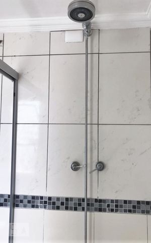 Apartamento à venda com 61m², 3 quartos e 1 vaga Apartamento à venda com 61m², 3 quartos e 1 vagaBanheiro