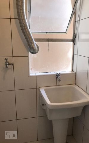 Apartamento à venda com 61m², 3 quartos e 1 vaga Apartamento à venda com 61m², 3 quartos e 1 vagaLavanderia