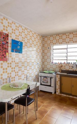 Casa à venda com 125m², 3 quartos e 2 vagasCozinha