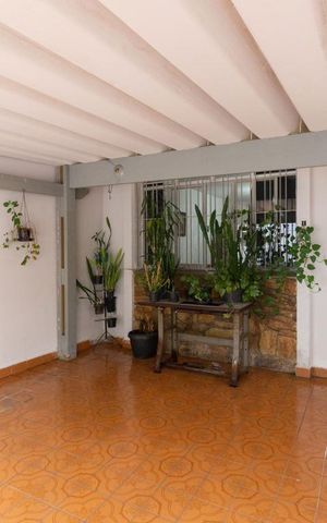 Casa à venda com 125m², 3 quartos e 2 vagasGaragem 