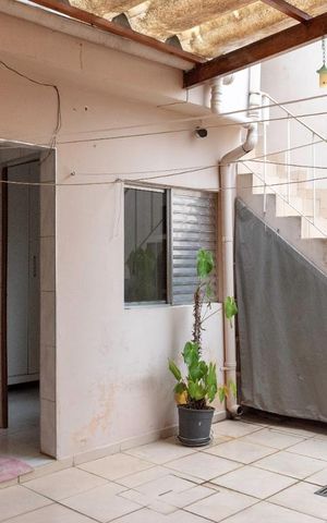 Casa para alugar com 198m², 4 quartos e 2 vagasQuintal