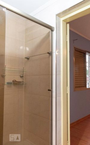 Casa para alugar com 198m², 4 quartos e 2 vagasBanheiro da Suíte
