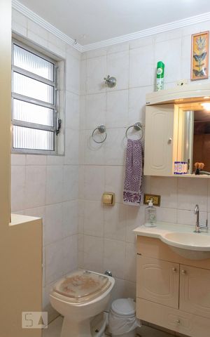 Casa para alugar com 198m², 4 quartos e 2 vagasBanheiro da Suíte