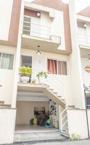 Casa de condomínio para alugar com 82m², 2 quartos e 2 vagasFachada