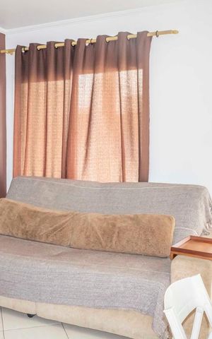 Casa de condomínio para alugar com 82m², 2 quartos e 2 vagasSala