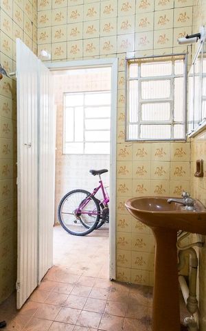 Casa para alugar com 76m², 2 quartos e 1 vagaBanheiro