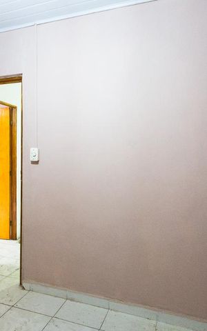 Casa para alugar com 76m², 2 quartos e 1 vagaQuarto 1