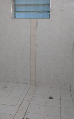 Casa à venda com 230m², 3 quartos e 4 vagas Casa à venda com 230m², 3 quartos e 4 vagasEdícula