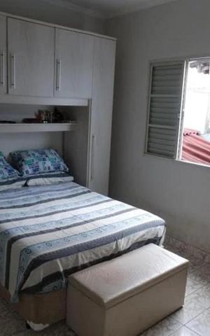 Casa à venda com 230m², 3 quartos e 4 vagas Casa à venda com 230m², 3 quartos e 4 vagasSuíte