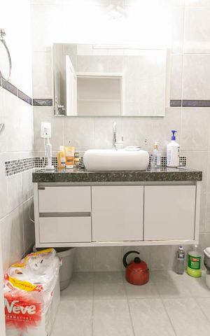 Casa para alugar com 250m², 2 quartos e 2 vagasBanheiro