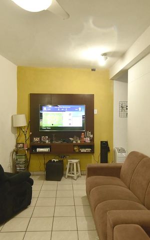 Casa à venda com 440m², 5 quartos e 8 vagasEdicula - sala