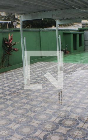 Casa à venda com 90m², 2 quartos e 5 vagasQuintal
