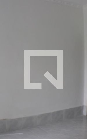 Casa à venda com 90m², 2 quartos e 5 vagasSala