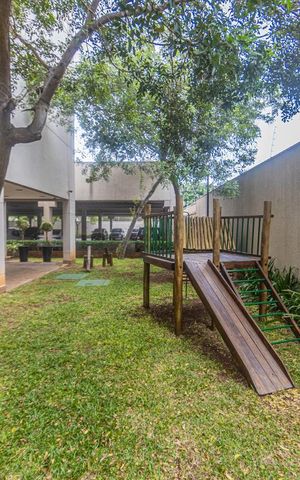 Apartamento à venda com 57m², 2 quartos e 1 vaga Apartamento à venda com 57m², 2 quartos e 1 vagaÁrea Comum - Playground