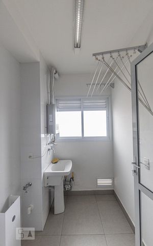 Apartamento à venda com 57m², 2 quartos e 1 vaga Apartamento à venda com 57m², 2 quartos e 1 vagaÁrea de Serviço