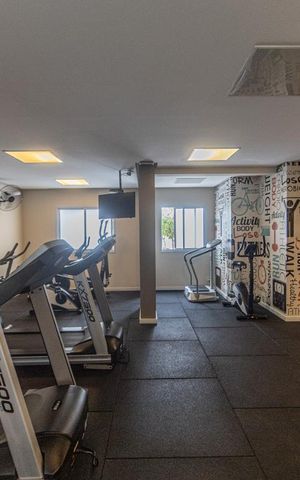 Apartamento à venda com 57m², 2 quartos e 1 vaga Apartamento à venda com 57m², 2 quartos e 1 vagaAcademia