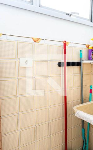 Apartamento para alugar com 32m², 1 quarto e 1 vaga Apartamento para alugar com 32m², 1 quarto e 1 vagaÁrea de Serviço