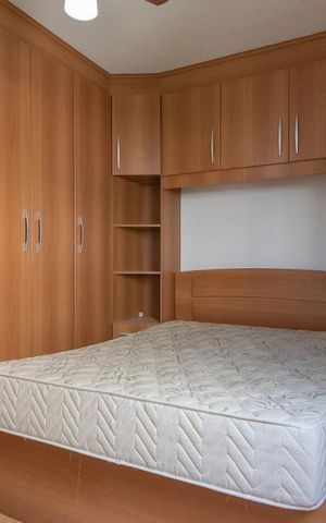 Apartamento à venda com 54m², 2 quartos e 1 vaga Apartamento à venda com 54m², 2 quartos e 1 vagaQuarto 1 - Armários