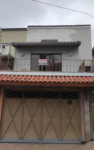 Casa à venda com 126m², 2 quartos e 1 vaga