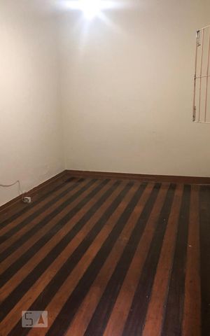 Casa à venda com 250m², 7 quartos e 1 vaga