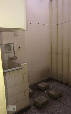Casa à venda com 250m², 7 quartos e 1 vaga