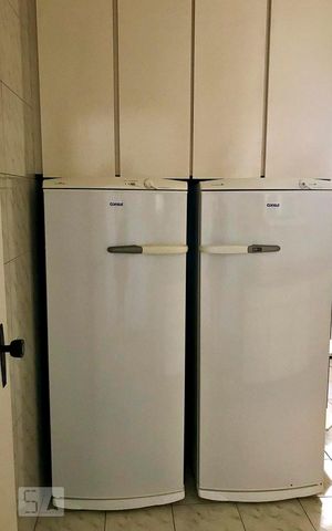 Apartamento à venda com 104m², 2 quartos e 2 vagas Apartamento à venda com 104m², 2 quartos e 2 vagasCozinha