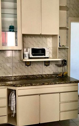 Apartamento à venda com 104m², 2 quartos e 2 vagas Apartamento à venda com 104m², 2 quartos e 2 vagasCozinha